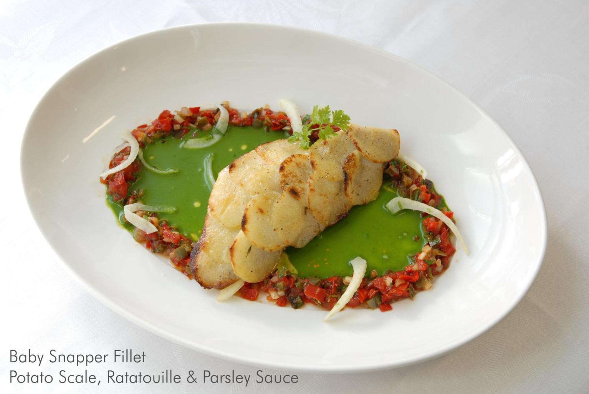 Craig'S Royal Hotel Ballarat Exterior photo A prepared fillet of a grouper